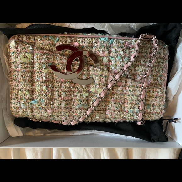 Chanel Tweed Bag - Picture 9 of 10